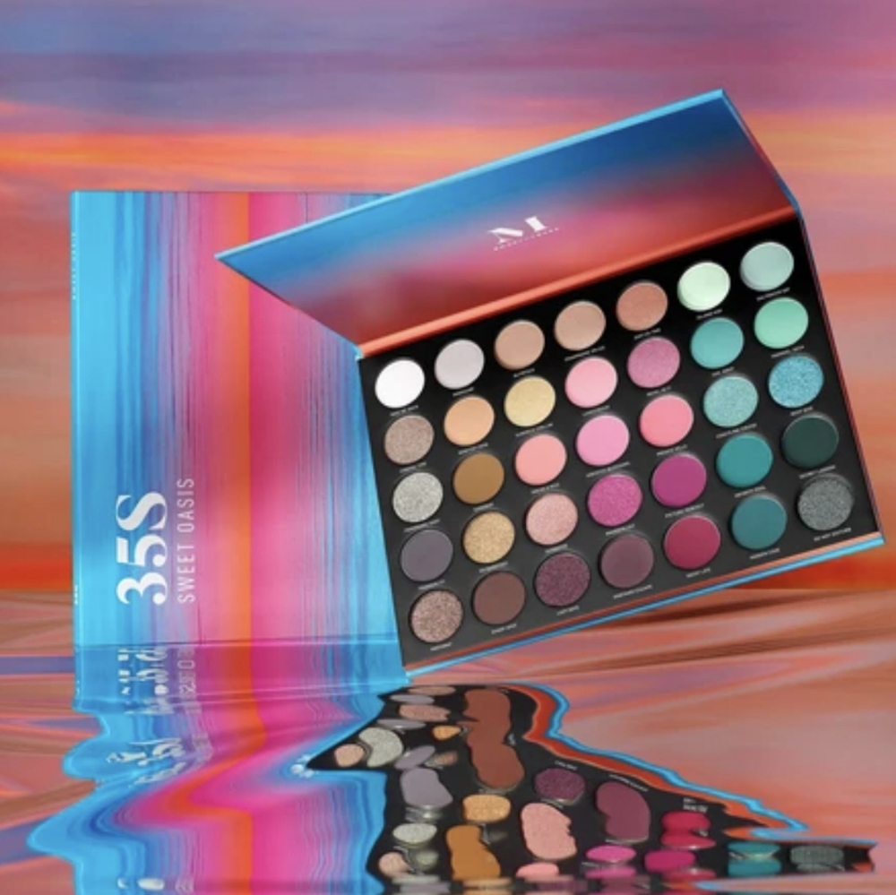 ✨SOLD✨Morphe 35S Sweet Oasis Artistry Palette